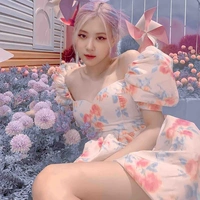 Róé ( chị Jimin )