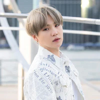 Min Yoongi - Suga