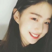 Cẩn Ngọc- mẹ Mạc Hiên