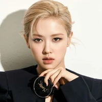 Park Chaeyoung ( cô)