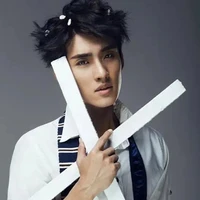 CHÂN HIẾU TƯỜNG