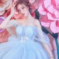 VÂN MIỂU MIỂU