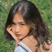 Hsinh nữ trong trường