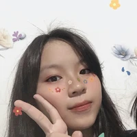 Con tác giả hơi khùng mà cute 😆😆