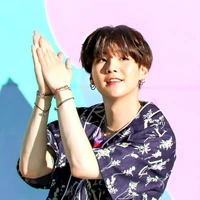 Suga - anh