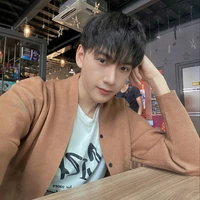 Trương Hoàng Bách