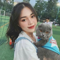 Linh Ngọc Đàm ( Chị Y/n )