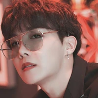 Jeon Hoseok/papa Kook