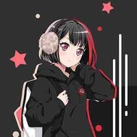 Vương Tiêu Ngọc(em NB,HH)tác giả