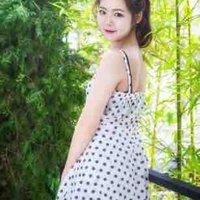 Nhân Viên