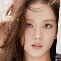 Kim Jisoo ( Kim Soái)