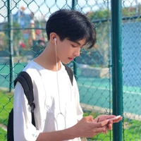 Dương Thiên Nam-na9