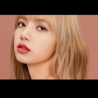 Lalisa(Quản gia nhà Hoseok)