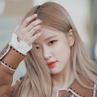 ROSÉ