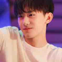 Dịch Dương Thiên Tỉ