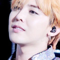 Kwon Ji-yong ( G-Dragon)
