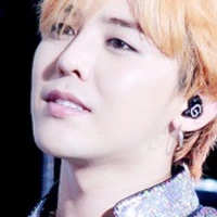 Kwon Ji-yong ( G-Dragon)