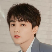 Vương Tuấn Khải