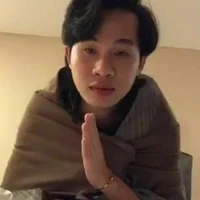 mai nem i tác giả