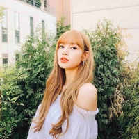 Lalisa Manoban (Nàng)