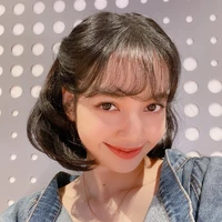Lisa - 25 tuổi