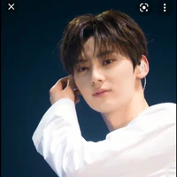 Minhyun (ba 2 cô)