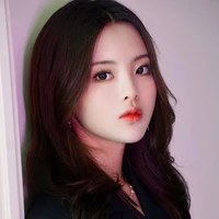 Dương Siêu Việt(chị ba c.anh)