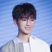 Vương Tuấn Khải