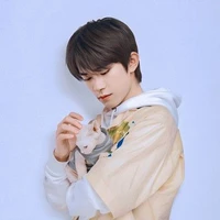 Dịch Dương Thiên Tỉ