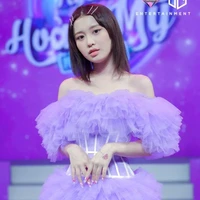 Đỗ Hân(Sara) Em út