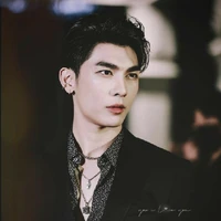 Mew Suppasit Jongcheveevat