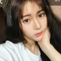 Khánh Chi. Một Nhân Viên.