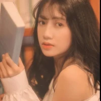 Tiểu Quyên. Nhân Viên Quán Bar.