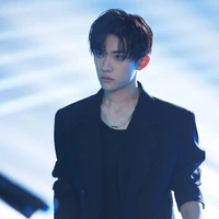 Dịch Duơng Thiên Tỉ
