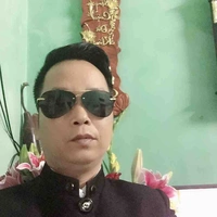 Bác tài xế