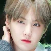 Min Yoon-gi (Suga)