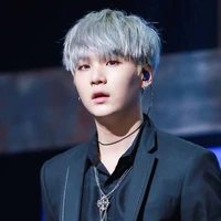 Min Yoon-gi (Suga)