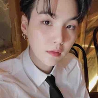 Min Yoongi(bố nàng)