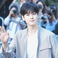 Cha Eun-woo