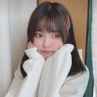 Dương Hàn Thiên Vân_Kiera White_em họ nó