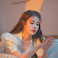 Kim Ji-eun (IU)