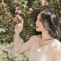 Hạ Tử Linh Ngọc(nữ8)