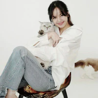 LaLiSa MaNoBal (nàng)