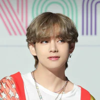 Taehyung_bạn thân Jungkook