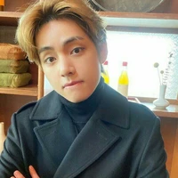 Kim Tae Hyung - Hắn