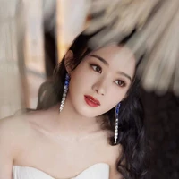 Triệu Lệ Dĩnh ( mẹ anh )