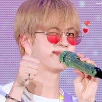 Kim SeokJin - Mẹ Taehyung