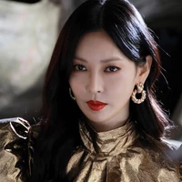 mẹ của (Jin)