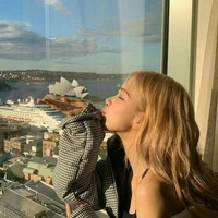 Roseanne Park-(nàng)