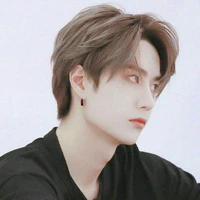 vương Nhất Bác